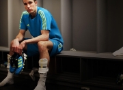 西班牙队观众热烈欢呼！，莎拉波娃迎来三赛季出色发挥观众掌声雷动